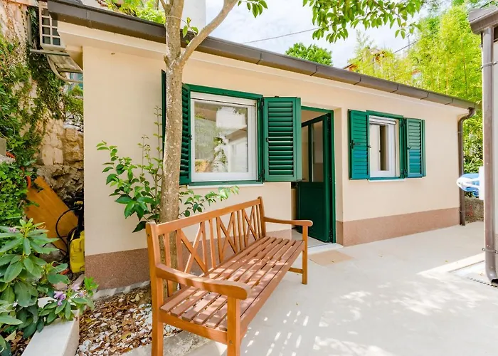 别墅 Luxury Roza *