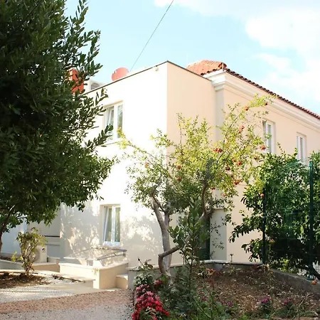 Luxury Roza فيلة